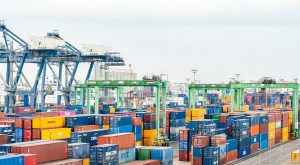 Επιστρέφουν τα κοντέινερ στον Πειραιά. Άνοδος διακίνησης 25,4% στους προβλήτες ΙΙ και ΙΙΙ τον Ιανουάριο