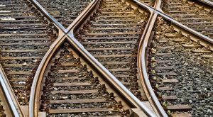 Τέμπη: Οι εφτά «πληγές» με τα τούνελ του σιδηροδρομικού δικτύου