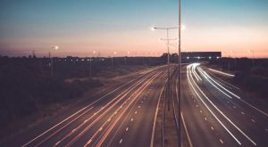 Αυτοκινητόδρομοι: Μετριέται η συνεισφορά τους στην ασφάλεια – Παραδόθηκε ο δρόμος 49 χιλιομέτρων που χρειάστηκε 15 χρόνια