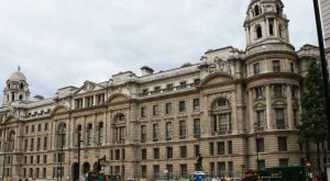 Πώς ένα ιστορικό κτήριο του Λονδίνου μεταμορφώθηκε σε πολυτελές ξενοδοχείο