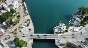 Γέφυρα Χαλκίδας: Δόθηκε ξανά στην κυκλοφορία μετά την δυσλειτουργία