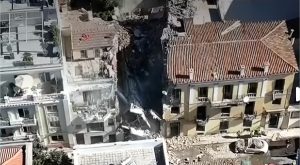 Πλάκα: Έλεγχοι στατικότητας σήμερα στα κτήρια που υπέστησαν ζημιές – Πού επικεντρώνονται οι έρευνες, βίντεο ντοκουμέντο από την έκρηξη